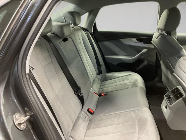 Audi A4 S line 30 TDI 100 kW (136 CV) S tronic