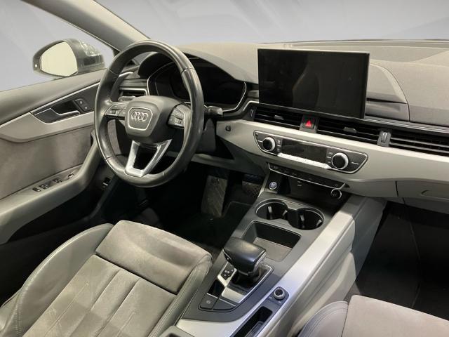 Audi A4 S line 30 TDI 100 kW (136 CV) S tronic