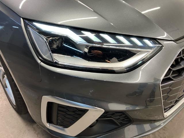 Audi A4 S line 30 TDI 100 kW (136 CV) S tronic