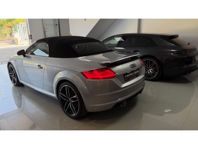 Audi TT Roadster S line edition 2.0 TDI ultra 135 kW (184 CV)
