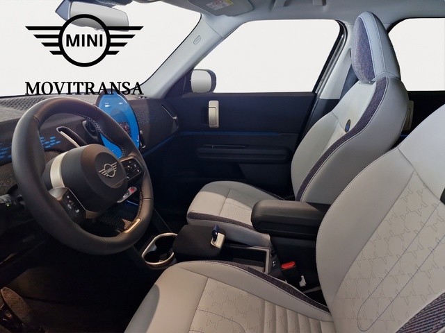 fotoG 10 del MINI MINI Countryman SE ALL4 230 kW (313 CV) 313cv Eléctrico del 2025 en Huelva