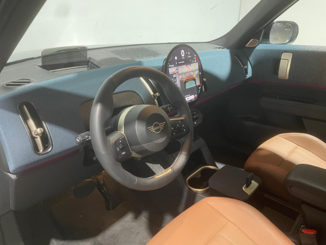 fotoG 20 del MINI MINI Countryman C 125 kW (170 CV) 170cv Gasolina del 2024 en Alicante