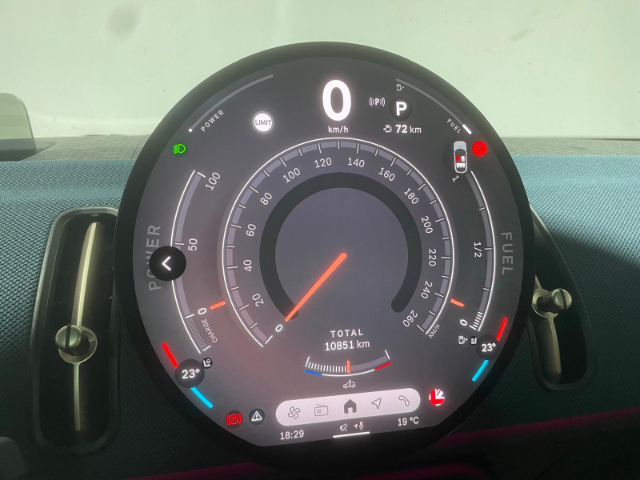 fotoG 23 del MINI MINI Countryman C 125 kW (170 CV) 170cv Gasolina del 2024 en Alicante