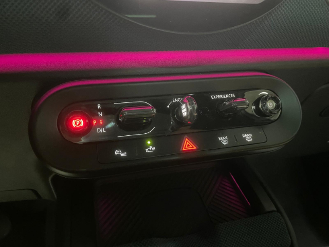 fotoG 30 del MINI MINI Countryman C 125 kW (170 CV) 170cv Gasolina del 2024 en Alicante