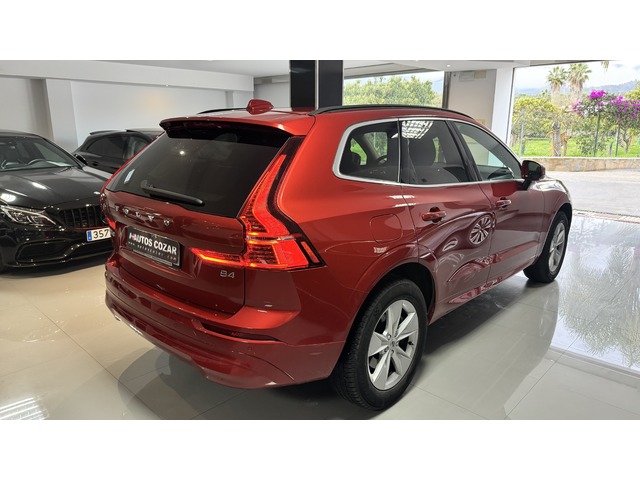 Volvo XC60 B4 D Core Auto 145 kW (197 CV)