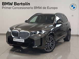Fotos de BMW X5 xDrive30d color Marrón. Año 2025. 219KW(298CV). Diésel. En concesionario Automoviles Bertolin S.L. de Valencia