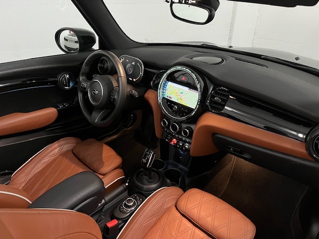 fotoG 7 del MINI MINI Cabrio Cooper 100 kW (136 CV) 136cv Gasolina del 2022 en Coruña