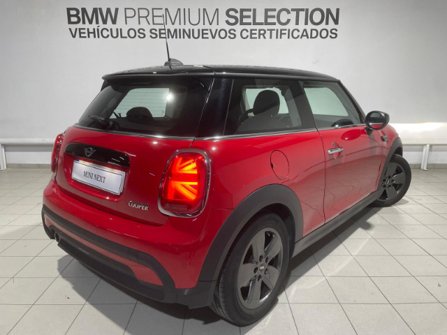 fotoG 3 del MINI MINI 3 Puertas Cooper 100 kW (136 CV) 136cv Gasolina del 2022 en Alicante