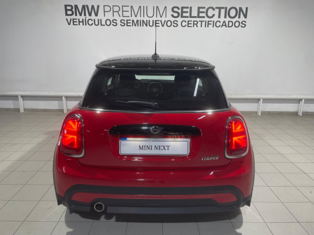 fotoG 4 del MINI MINI 3 Puertas Cooper 100 kW (136 CV) 136cv Gasolina del 2022 en Alicante