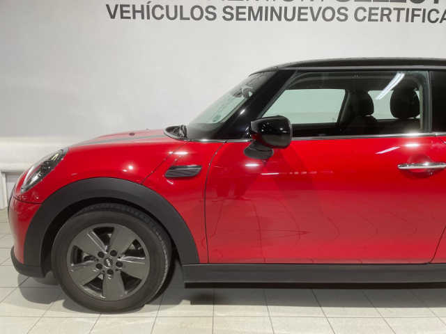 fotoG 12 del MINI MINI 3 Puertas Cooper 100 kW (136 CV) 136cv Gasolina del 2022 en Alicante