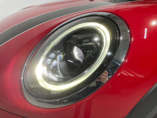 fotoG 14 del MINI MINI 3 Puertas Cooper 100 kW (136 CV) 136cv Gasolina del 2022 en Alicante