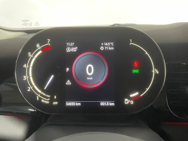 fotoG 21 del MINI MINI 3 Puertas Cooper 100 kW (136 CV) 136cv Gasolina del 2022 en Alicante