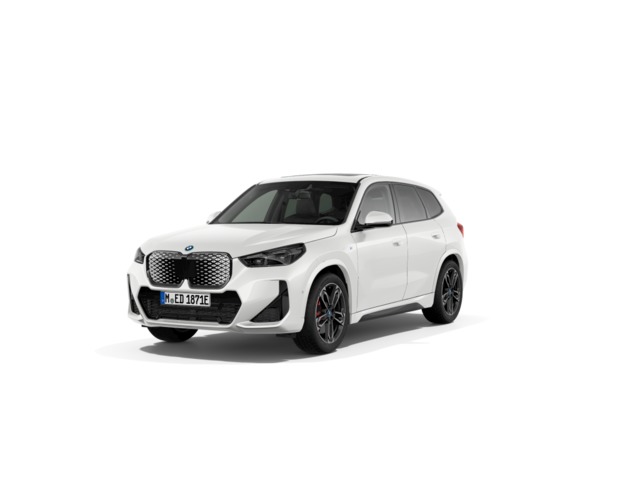 BMW iX1 xDrive30 color Blanco. Año 2025. 230KW(313CV). Eléctrico. En concesionario Proa Premium Palma de Baleares