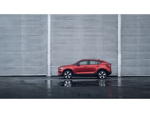 Volvo C40 Eléctrico Recharge Plus Auto 170 kW (231 CV) - 7 Volvo C40 Eléctrico Nuevo 170 KW (231CV) - 7