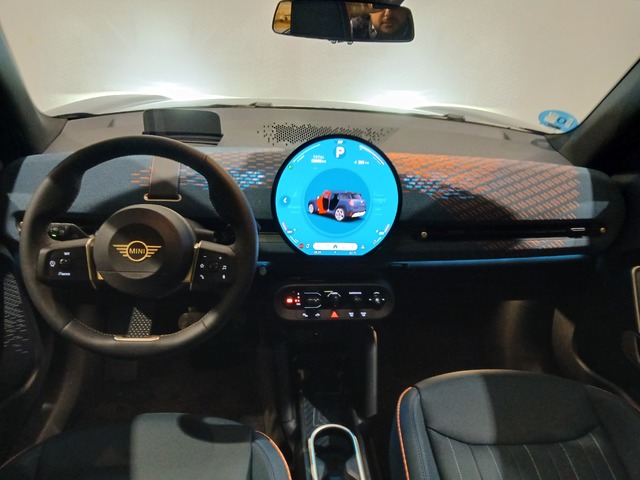 fotoG 51 del MINI MINI Aceman SE 160 kW (218 CV) 218cv Eléctrico del 2024 en Toledo