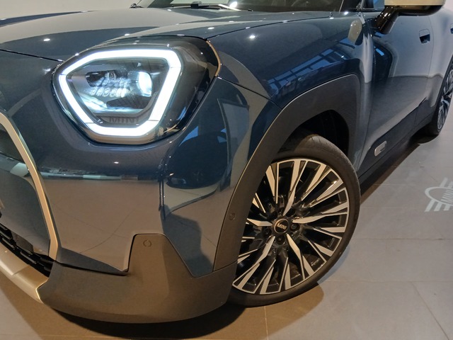 fotoG 61 del MINI MINI Aceman SE 160 kW (218 CV) 218cv Eléctrico del 2024 en Toledo