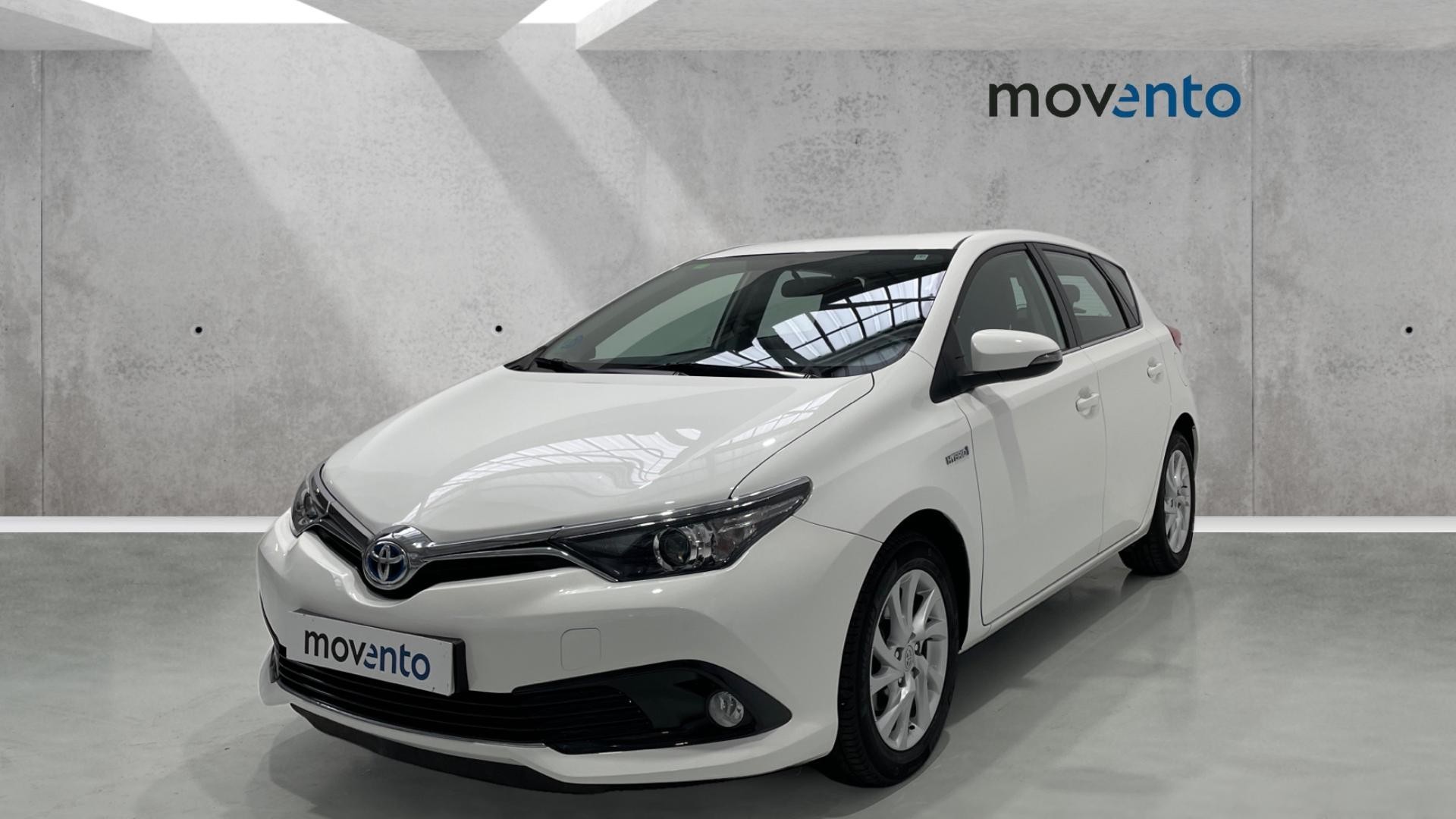 Toyota Auris 140H Hybrid - 2