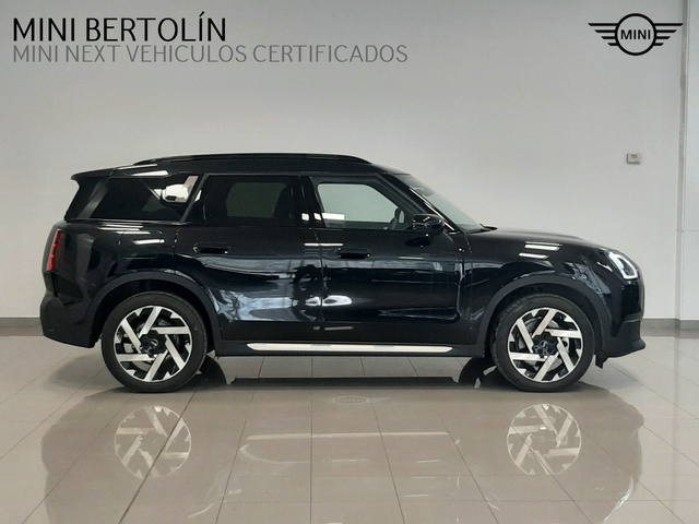 fotoG 11 del MINI MINI Countryman C 125 kW (170 CV) 170cv Gasolina del 2024 en Valencia