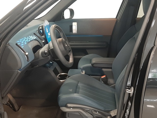 fotoG 19 del MINI MINI Countryman C 125 kW (170 CV) 170cv Gasolina del 2024 en Valencia