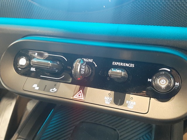 fotoG 24 del MINI MINI Countryman C 125 kW (170 CV) 170cv Gasolina del 2024 en Valencia