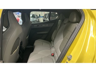 Volvo EX30 Single Motor Extended Range Plus Auto 200 kW (272 CV) - 9 Volvo EX30 Single Motor BEV Ocasión 200 KW (272CV) - 9