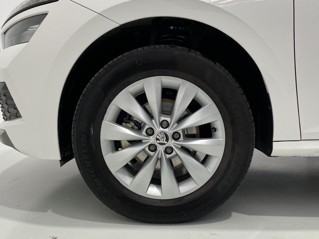 Skoda Kamiq 1.0 TSI - 8