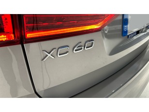 Volvo XC60 B4 D Core Auto 145 kW (197 CV) - 40 Volvo XC60 B4 D Ocasión 145 KW (197CV) - 40