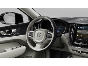 Volvo XC60 B5 G Plus Dark AWD Auto 184 kW (250 CV) - 15 Volvo XC60 B5 G Nuevo 184 KW (250CV) - 15