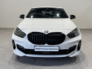 Fotos de BMW Serie 1 118d color Blanco. Año 2023. 110KW(150CV). Diésel. En concesionario Motor Munich - Terrassa - VO de Barcelona