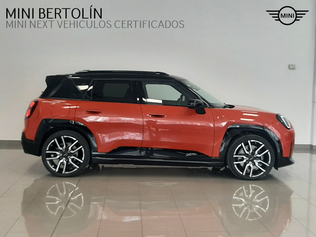 fotoG 12 del MINI MINI Aceman SE 160 kW (218 CV) 218cv Eléctrico del 2024 en Valencia