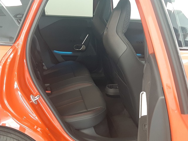 fotoG 13 del MINI MINI Aceman SE 160 kW (218 CV) 218cv Eléctrico del 2024 en Valencia