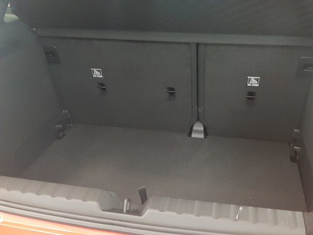 fotoG 17 del MINI MINI Aceman SE 160 kW (218 CV) 218cv Eléctrico del 2024 en Valencia