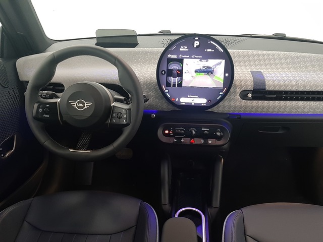 fotoG 6 del MINI MINI 3 Puertas Cooper SE 160 kW (218 CV) 218cv Eléctrico del 2024 en Valencia