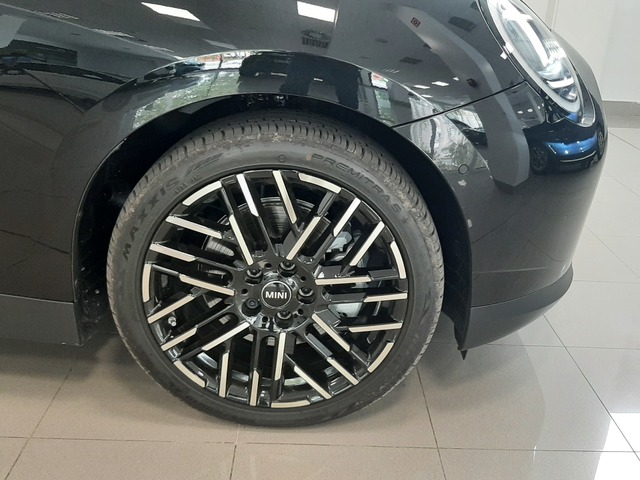 fotoG 26 del MINI MINI 3 Puertas Cooper SE 160 kW (218 CV) 218cv Eléctrico del 2024 en Valencia