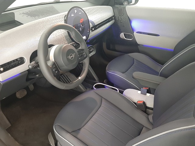 fotoG 40 del MINI MINI 3 Puertas Cooper SE 160 kW (218 CV) 218cv Eléctrico del 2024 en Valencia