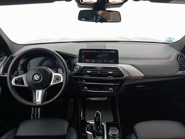 BMW X3 xDrive20d color Negro. Año 2021. 140KW(190CV). Diésel. En concesionario Augusta Aragon S.A. de Zaragoza
