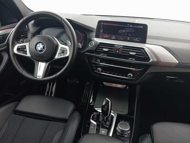 BMW X3 xDrive20d color Negro. Año 2021. 140KW(190CV). Diésel. En concesionario Augusta Aragon S.A. de Zaragoza