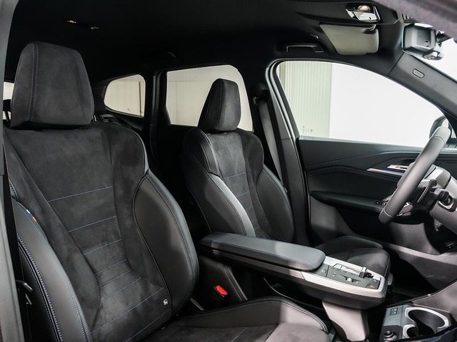 BMW X1 sDrive18d color Blanco. Año 2025. 110KW(150CV). Diésel. En concesionario Oliva Motor Tarragona de Tarragona