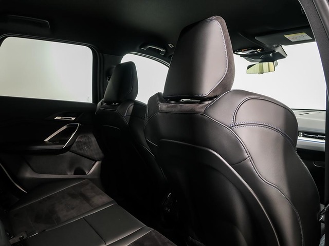 BMW X1 sDrive18d color Blanco. Año 2025. 110KW(150CV). Diésel. En concesionario Oliva Motor Tarragona de Tarragona