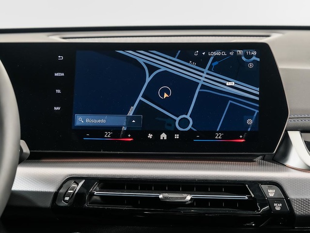 BMW X1 sDrive18d color Blanco. Año 2025. 110KW(150CV). Diésel. En concesionario Oliva Motor Tarragona de Tarragona