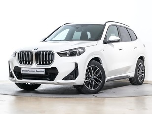 Fotos de BMW X1 sDrive18d color Blanco. Año 2025. 110KW(150CV). Diésel. En concesionario Oliva Motor Tarragona de Tarragona