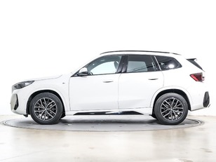 Fotos de BMW X1 sDrive18d color Blanco. Año 2025. 110KW(150CV). Diésel. En concesionario Oliva Motor Tarragona de Tarragona