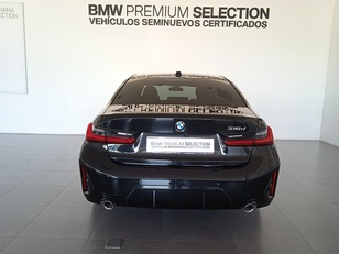 BMW Serie 3 318d color Negro. Año 2024. 110KW(150CV). Diésel. En concesionario ALBAMOCION CIUDAD REAL  de Ciudad Real