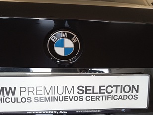 BMW Serie 3 318d color Negro. Año 2024. 110KW(150CV). Diésel. En concesionario ALBAMOCION CIUDAD REAL  de Ciudad Real