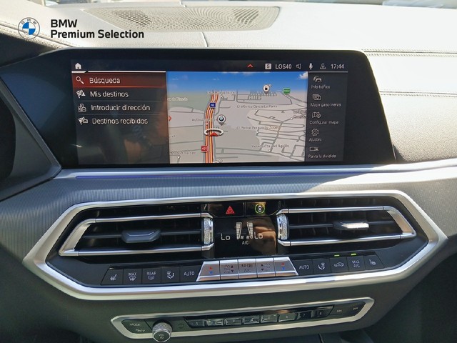 BMW X6 xDrive30d color Blanco. Año 2021. 210KW(286CV). Diésel. En concesionario Adler Motor S.L. TOLEDO de Toledo