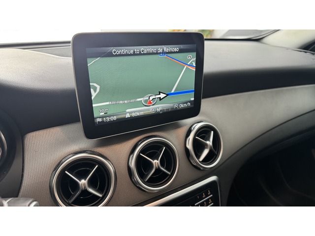 Mercedes-Benz GLA 200 d 100 kW (136 CV)