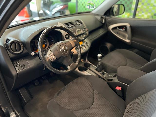 Toyota Rav4 2.2 D-4D XR 130 kW (177 CV)