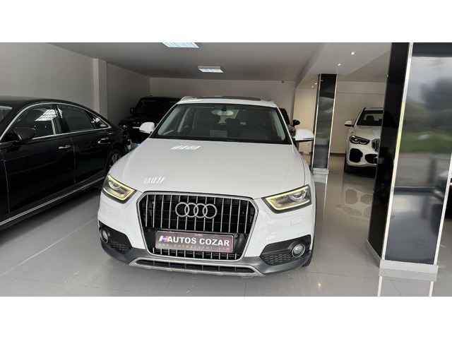 Audi Q3 Attraction 2.0 TDI quattro 103 kW (140 CV) S tronic