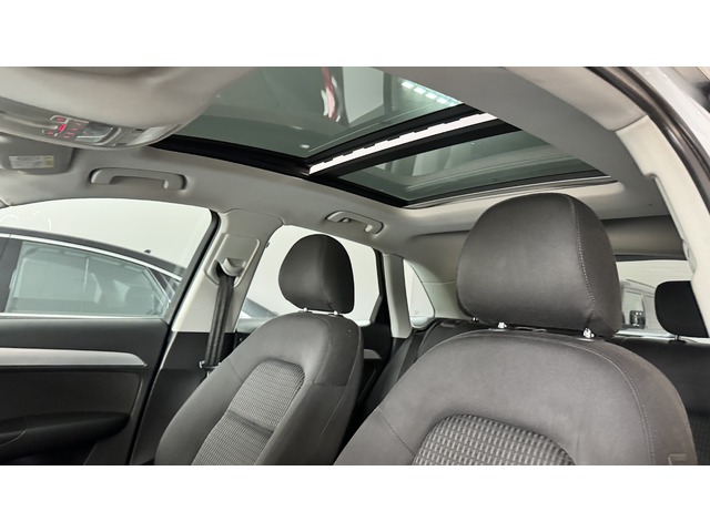 Audi Q3 Attraction 2.0 TDI quattro 103 kW (140 CV) S tronic