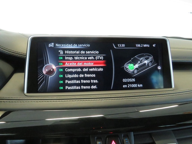 BMW X6 xDrive40d color Blanco. Año 2016. 230KW(313CV). Diésel. En concesionario Lugauto S.A. de Lugo